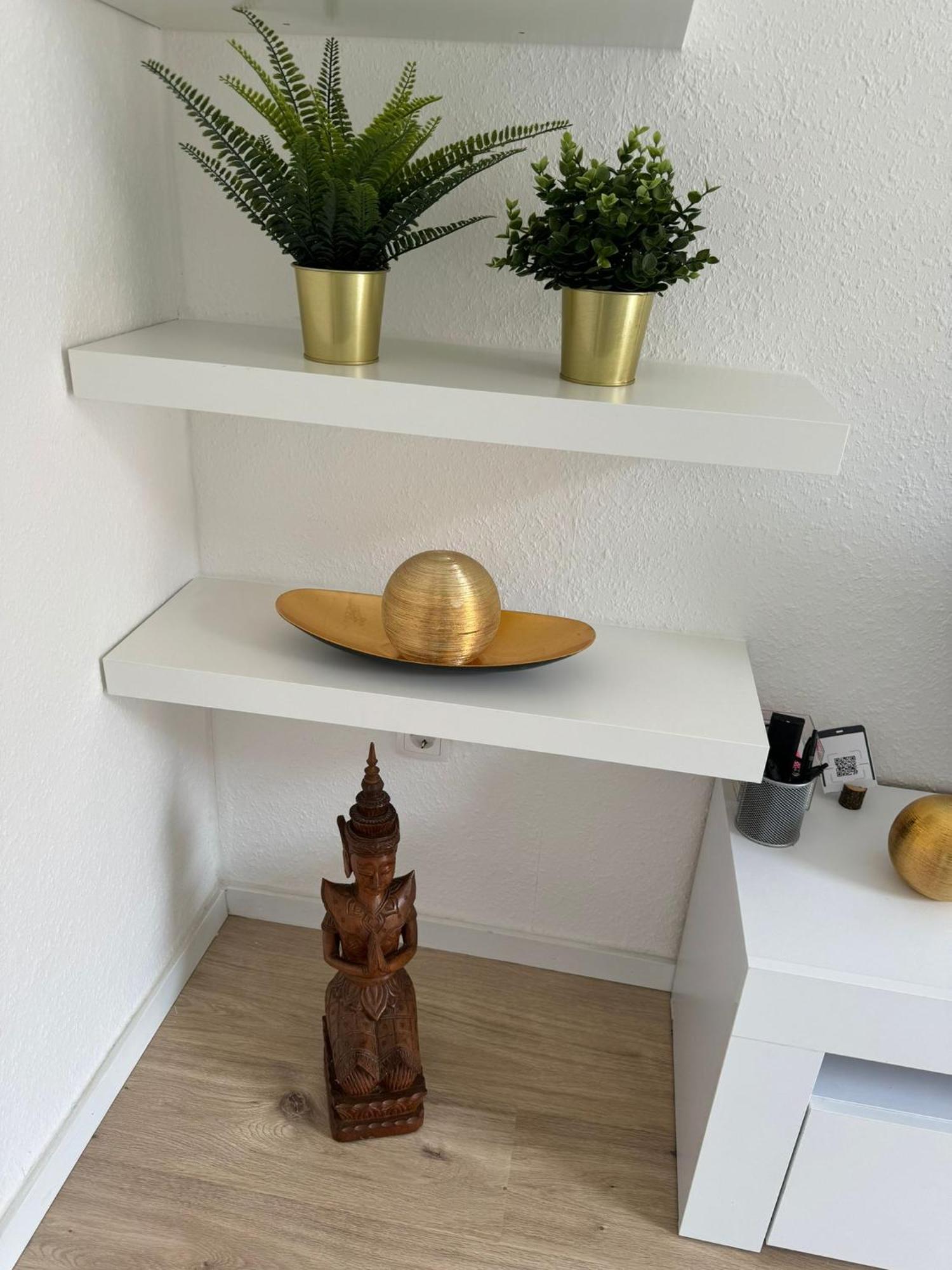 Charmante Und Moderne Altbauwohnung *