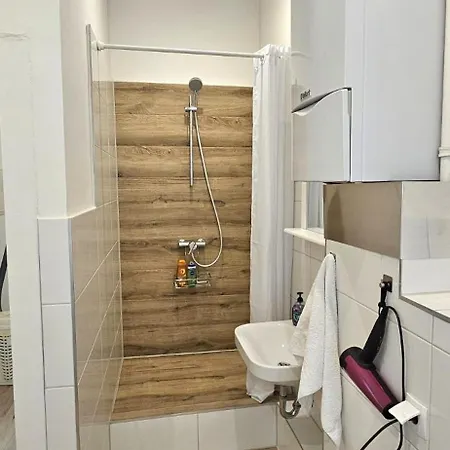 Charmante Und Moderne Altbauwohnung Hannover Exterior foto